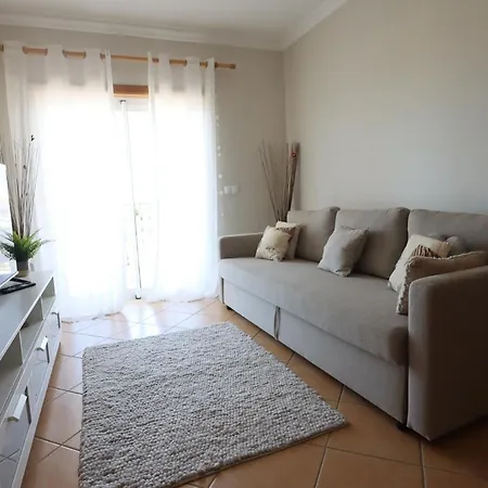 Algarve - Piscina - By Bedzy Apartment